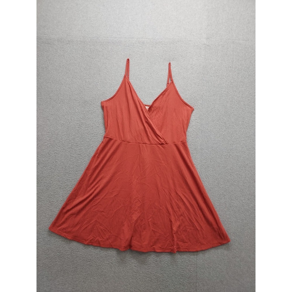Mossimo Women Amber Dawn Dresses M Red V Neck Straps Sleeveless Stretched Casual